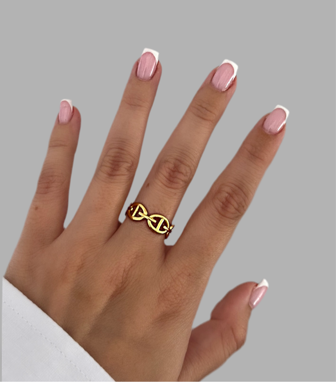 anello a maglie intrecciate