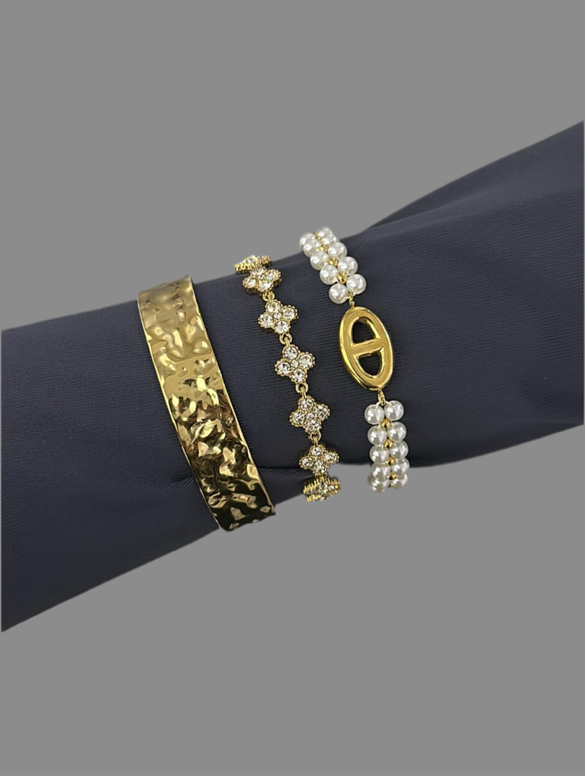 Nour bangle cuff 