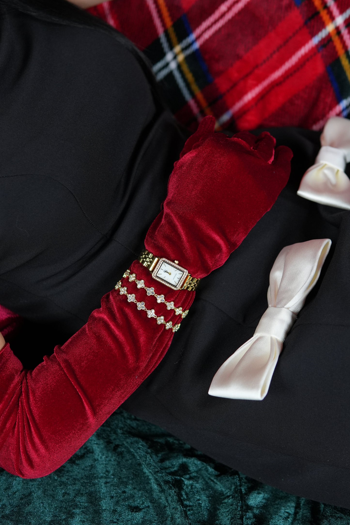 Bracciale in oro e zaffiri 